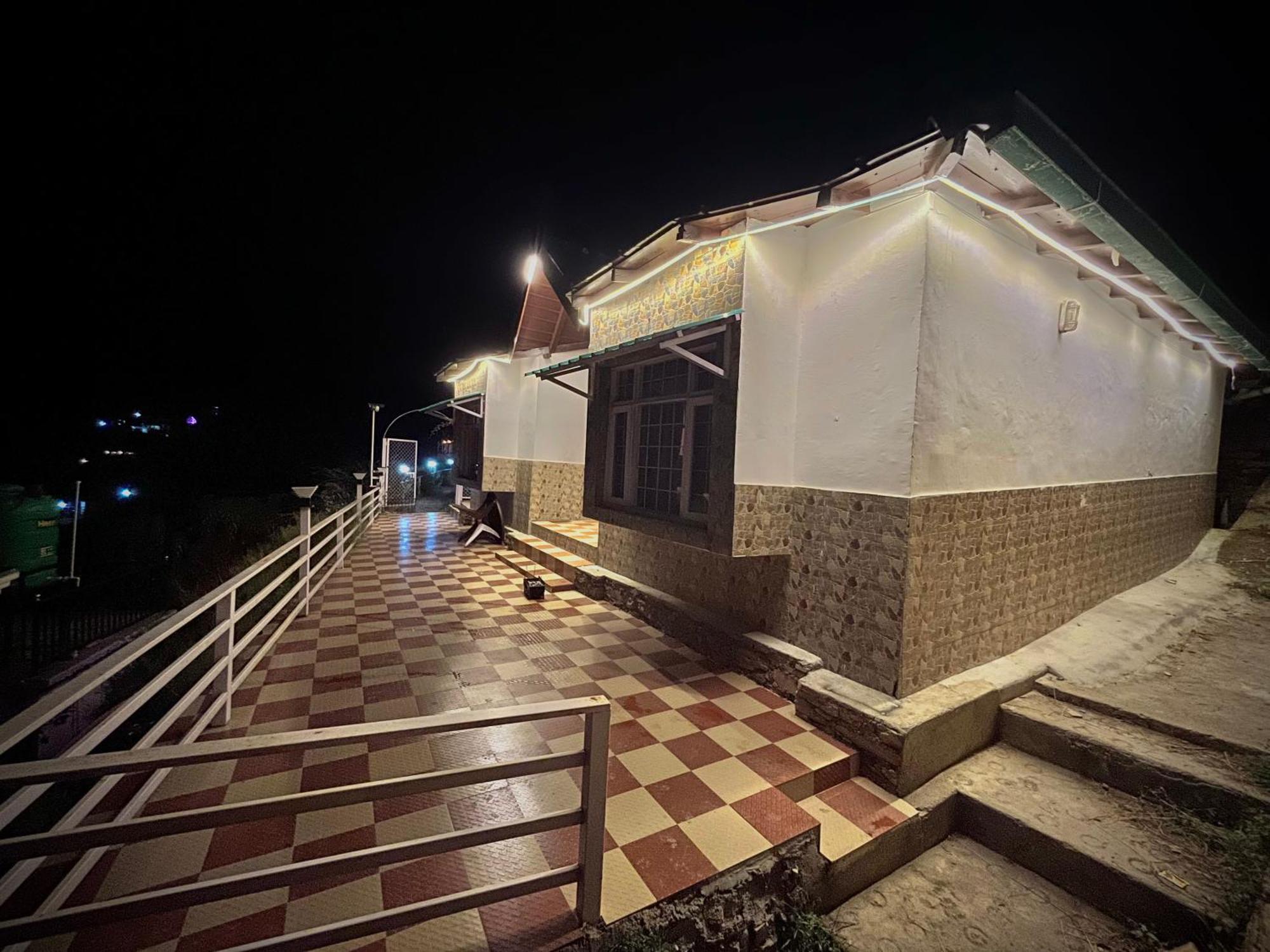Himalayanblues Cottages&Stays Mukteshwar Eksteriør bilde